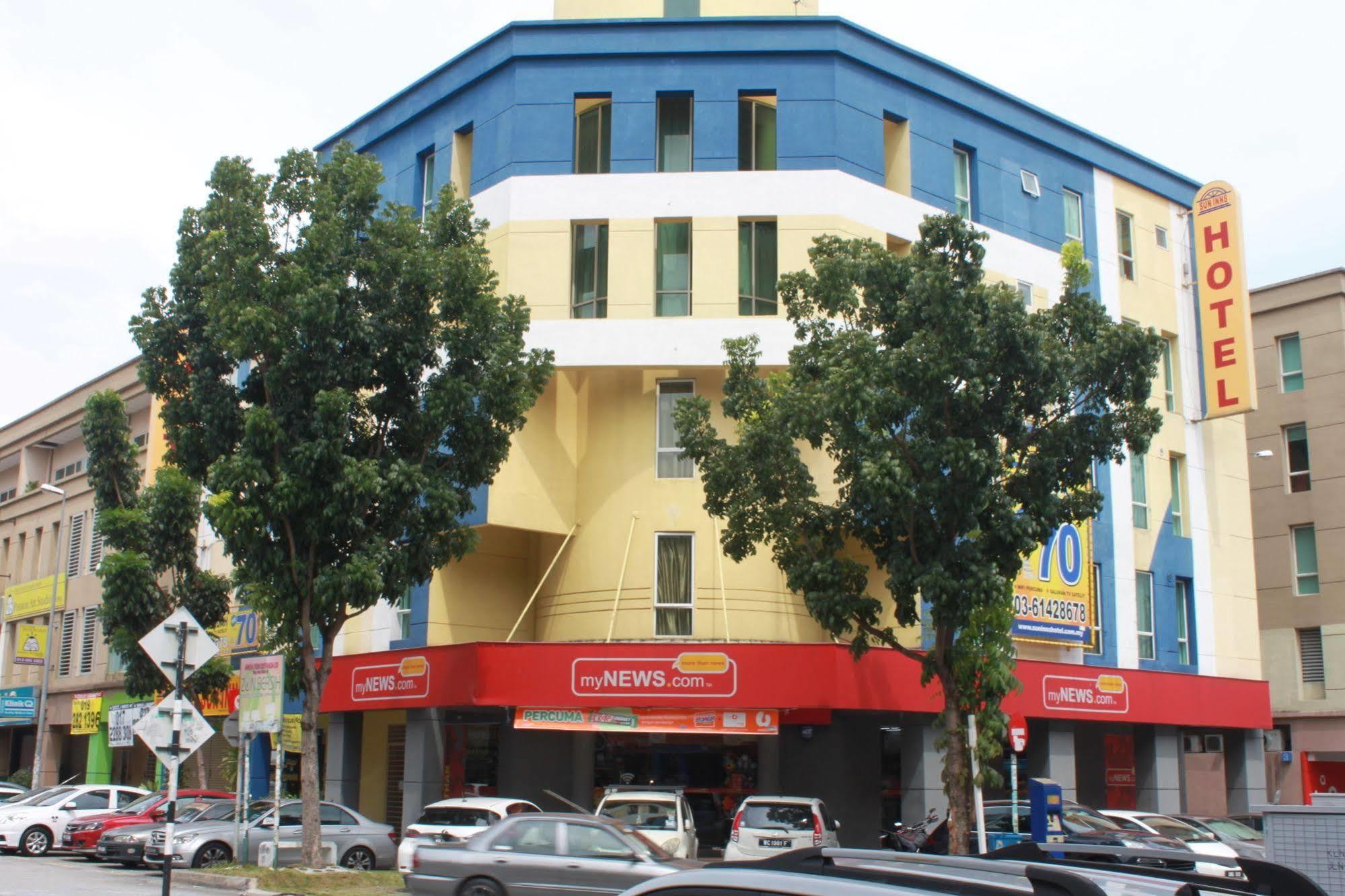 Sun Near Hospital Sungai Buloh Hotel 3*